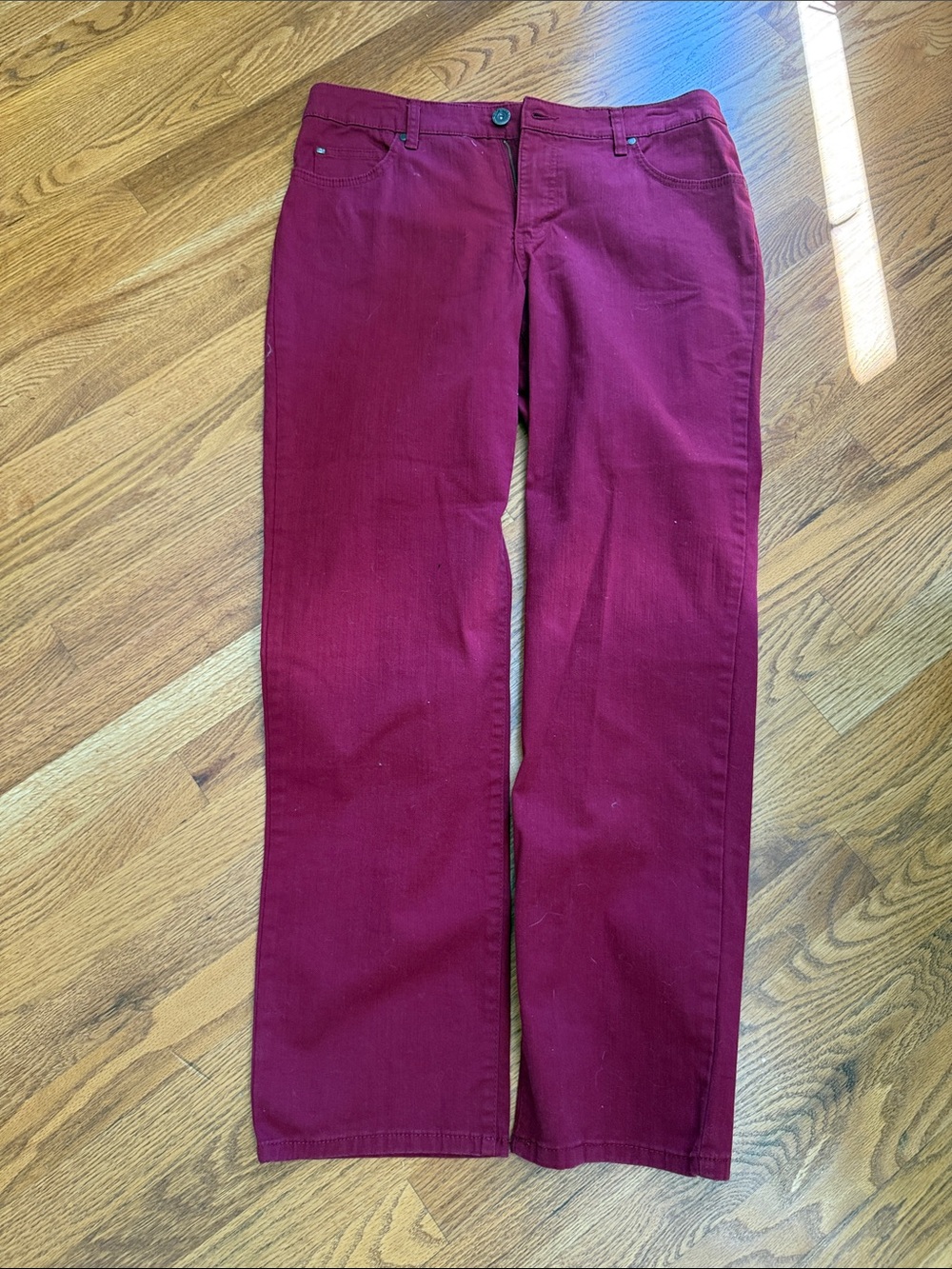 Dark red jeans by Bandolino style Mandie size 14